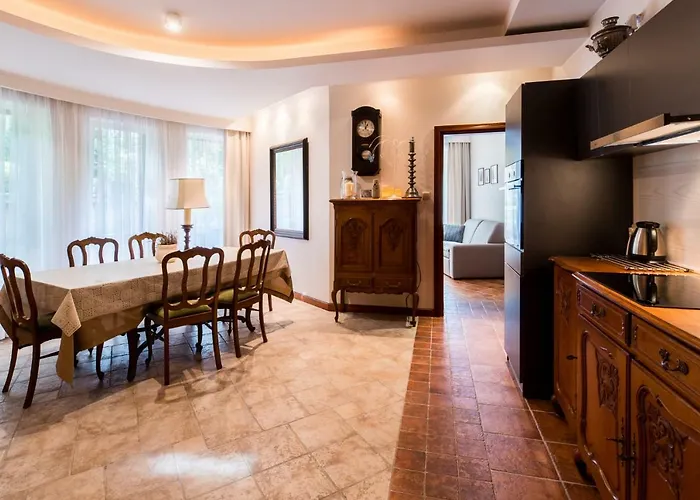 Perla Kartuz Z Sauna Apartmán *